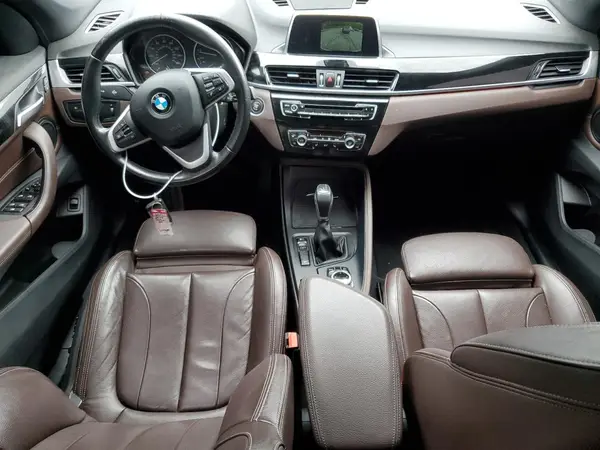 WBXHT3C37J5F90676 2018 BMW X1 - Image 8