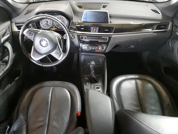 WBXHT3C37J5F90872 2018 BMW X1 - Image 8