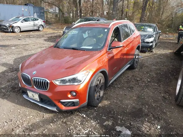 WBXHT3C37J5K21409 2018 BMW X1 - Image 2