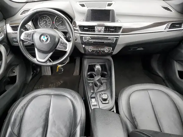 WBXHT3C37J5K22401 2018 BMW X1 - Image 8