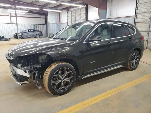 WBXHT3C37J5K24407 2018 BMW X1 - Image 1