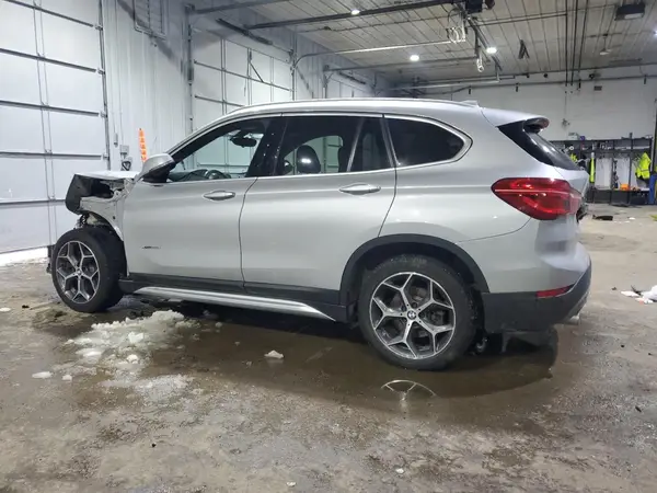 WBXHT3C37J5K28702 2018 BMW X1 - Image 2