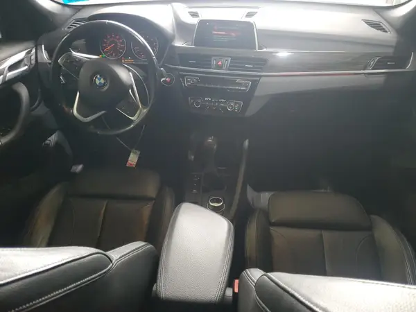 WBXHT3C37J5K28702 2018 BMW X1 - Image 8