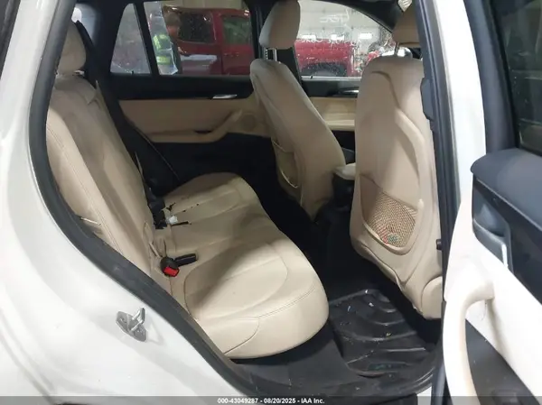 WBXHT3C37J5K29414 2018 BMW X1 - Image 8