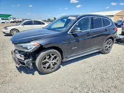 WBXHT3C37J5K29932 2018 BMW X1