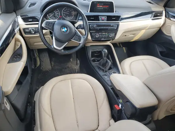 WBXHT3C37J5K31907 2018 BMW X1 - Image 8