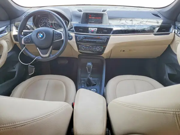 WBXHT3C37J5L24779 2018 BMW X1 - Image 8
