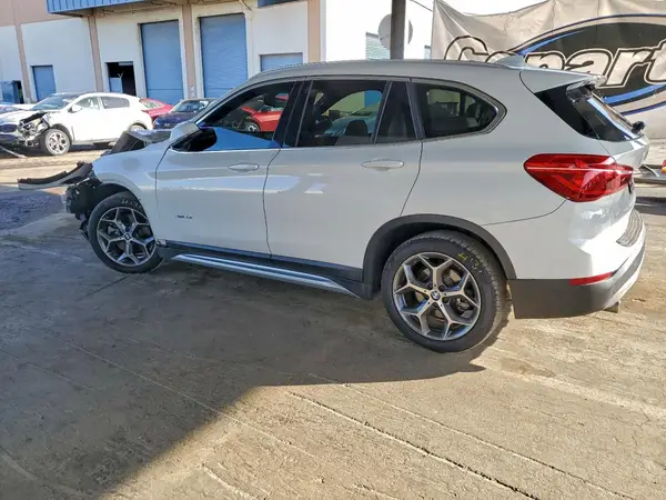WBXHT3C37J5L24801 2018 BMW X1 - Image 2