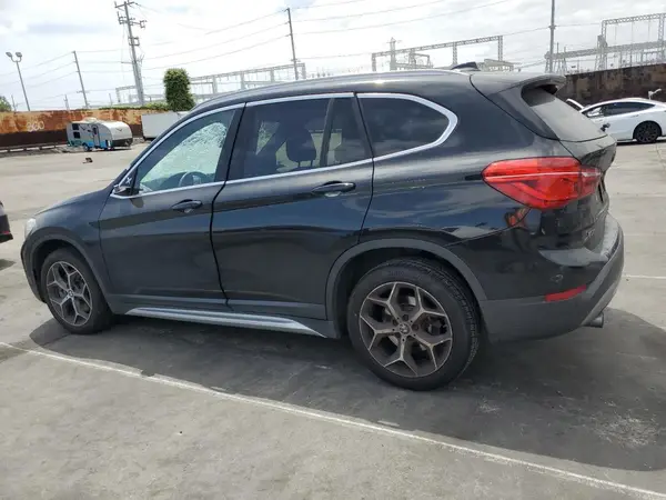 WBXHT3C37J5L27469 2018 BMW X1 - Image 2