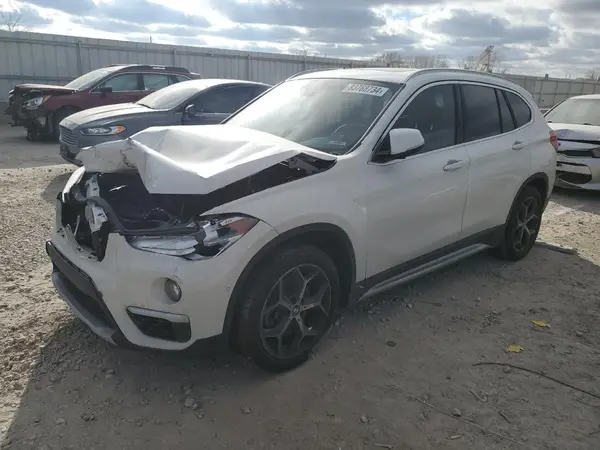 WBXHT3C37J5L32168 2018 BMW X1 - Image 1