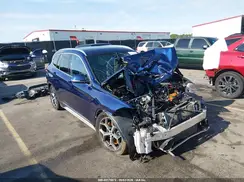 WBXHT3C37J5L33434 2018 BMW X1
