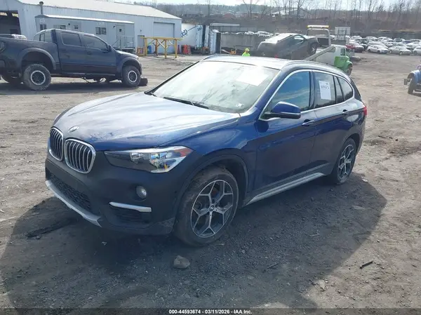 WBXHT3C37J5L33675 2018 BMW X1 - Image 2