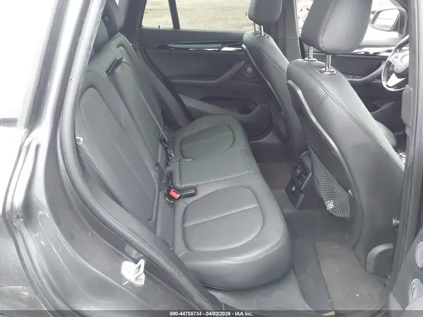 WBXHT3C38G5E48670 2016 BMW X1 - Image 8
