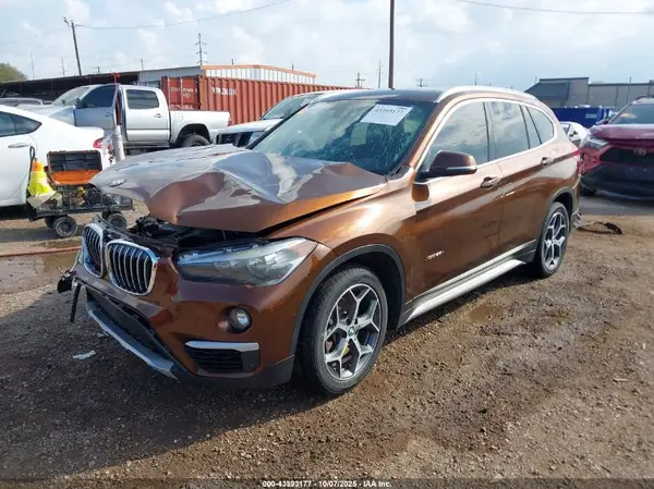 WBXHT3C38G5E48801 2016 BMW X1 - Image 2