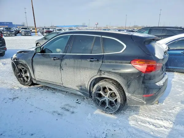 WBXHT3C38G5E48863 2016 BMW X1 - Image 2