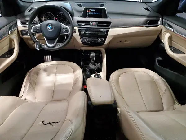 WBXHT3C38G5E49141 2016 BMW X1 - Image 8
