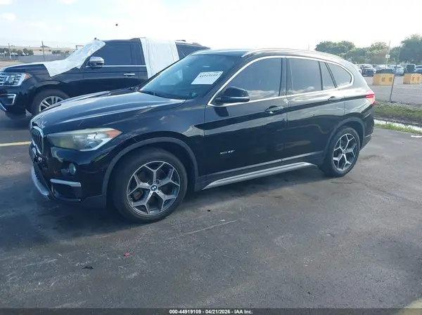 WBXHT3C38G5E52850 2016 BMW X1 - Image 2