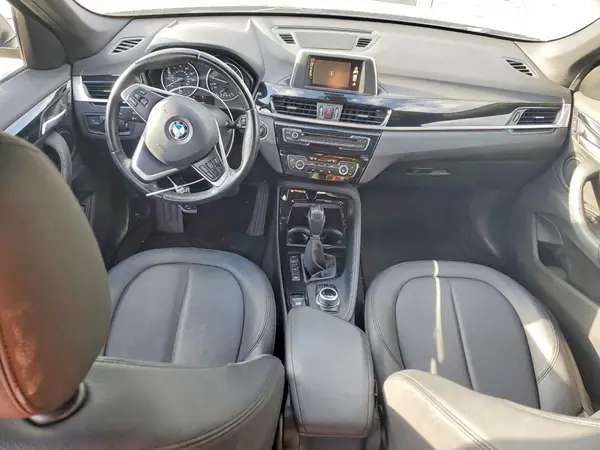 WBXHT3C38G5F66332 2016 BMW X1 - Image 8