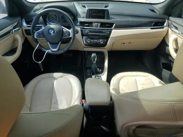 WBXHT3C38GP881472 2016 BMW X1 - Image 8