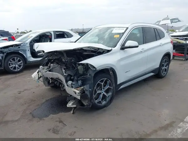 WBXHT3C38GP884579 2016 BMW X1 - Image 2