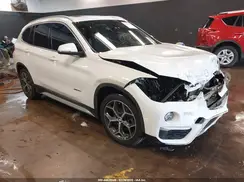 WBXHT3C38GP884632 2016 BMW X1