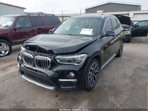 WBXHT3C38GP885280 2016 BMW X1 - Image 2