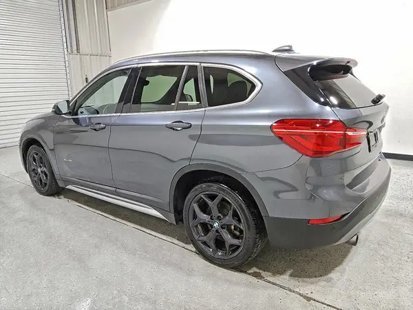 WBXHT3C38GP887076 2016 BMW X1 - Image 2