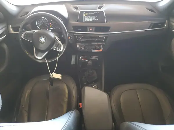 WBXHT3C38GP889197 2016 BMW X1 - Image 8