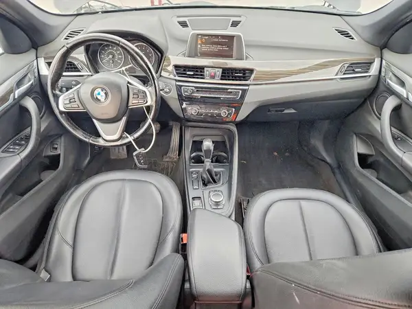 WBXHT3C38H5F69085 2017 BMW X1 - Image 8