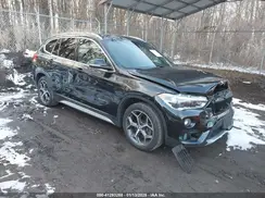 WBXHT3C38H5F72875 2017 BMW X1