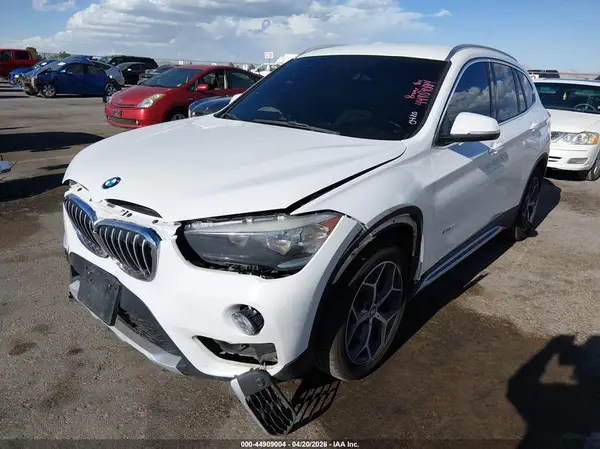 WBXHT3C38H5F74626 2017 BMW X1 - Image 2