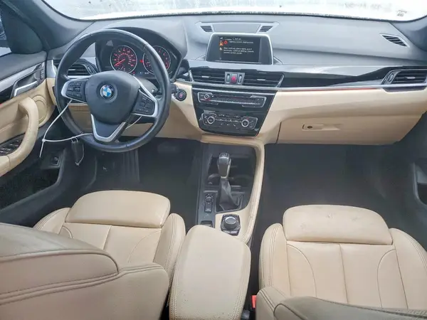 WBXHT3C38H5F76148 2017 BMW X1 - Image 8
