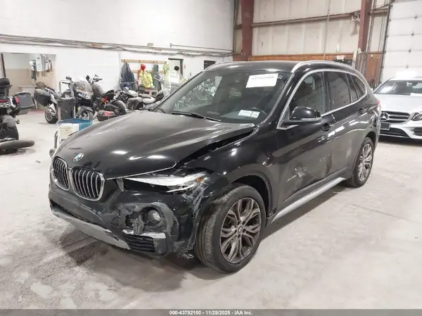WBXHT3C38H5F79602 2017 BMW X1 - Image 2
