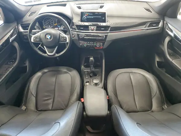 WBXHT3C38H5F79633 2017 BMW X1 - Image 8