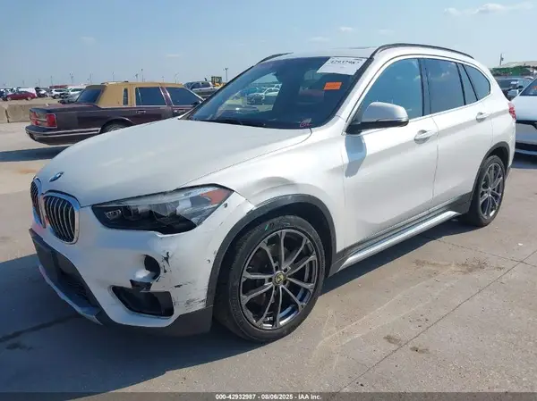 WBXHT3C38H5F79874 2017 BMW X1 - Image 2