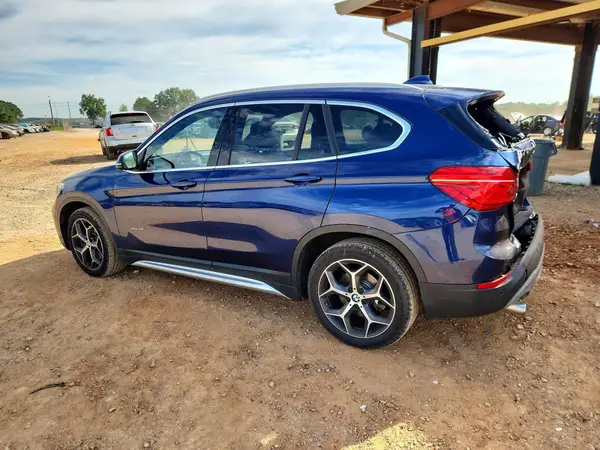 WBXHT3C38H5F79924 2017 BMW X1 - Image 2