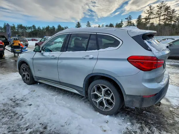 WBXHT3C38H5F83858 2017 BMW X1 - Image 2