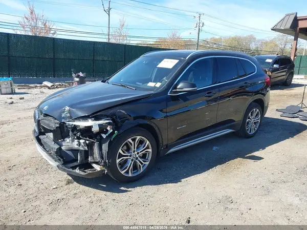 WBXHT3C38H5F84217 2017 BMW X1 - Image 2