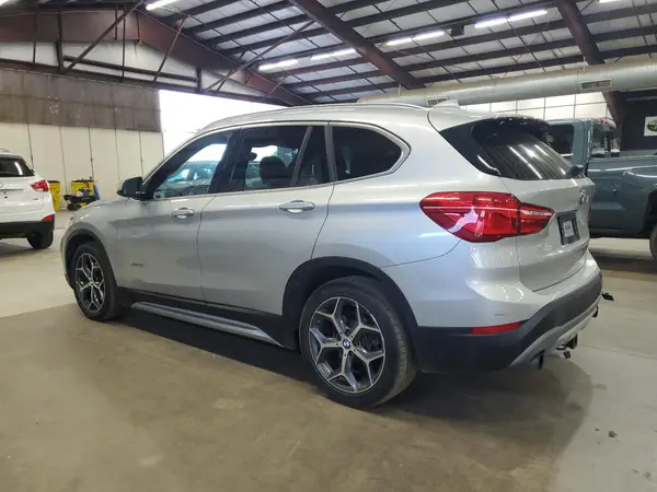 WBXHT3C38H5F84959 2017 BMW X1 - Image 2