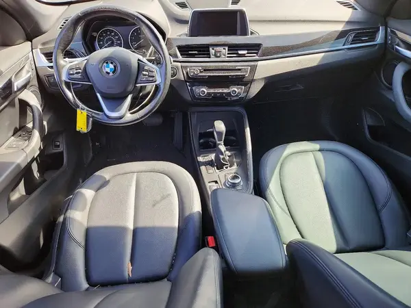 WBXHT3C38H5F85903 2017 BMW X1 - Image 8