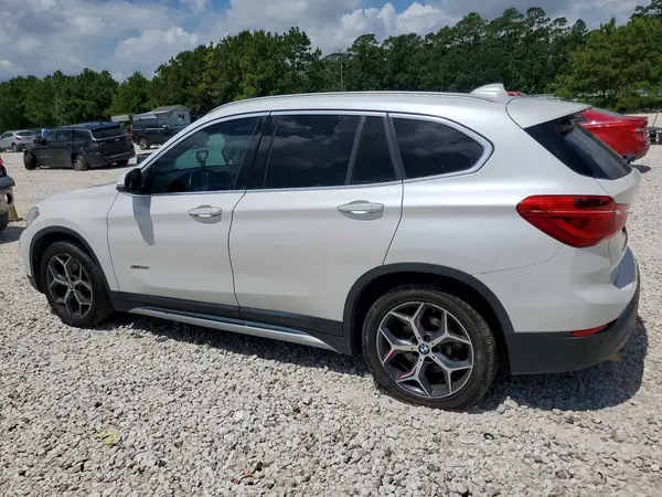WBXHT3C38H5F87991 2017 BMW X1 - Image 2