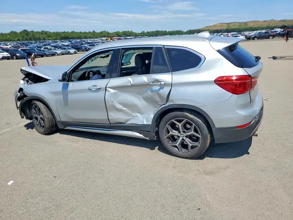 WBXHT3C38J3H30536 2018 BMW X1 - Image 2