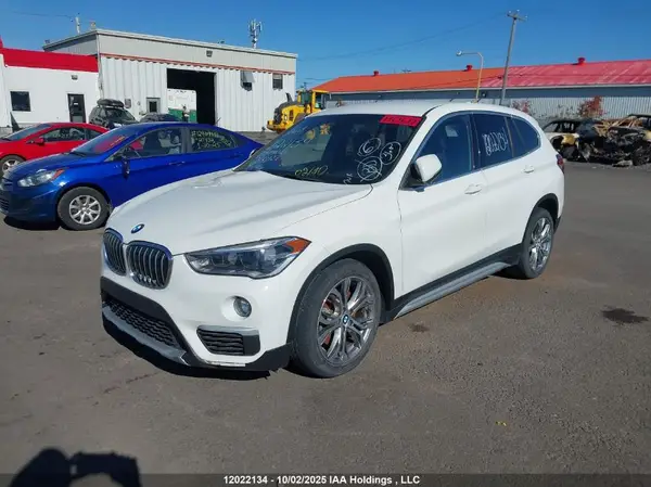 WBXHT3C38J3H31122 2018 BMW X1 - Image 2