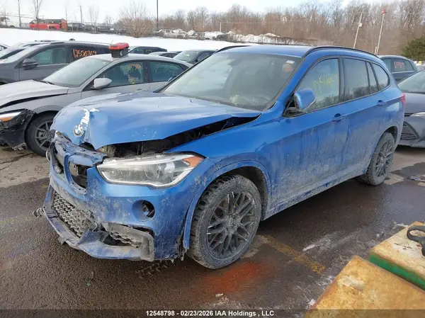 WBXHT3C38J3H32576 2018 BMW X1 - Image 2
