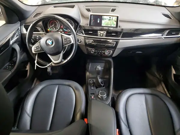 WBXHT3C38J5F92985 2018 BMW X1 - Image 8