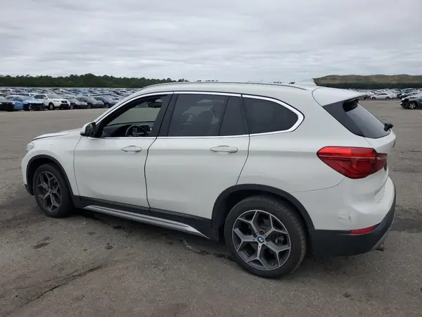WBXHT3C38J5F93215 2018 BMW X1 - Image 2