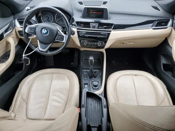 WBXHT3C38J5F93215 2018 BMW X1 - Image 8