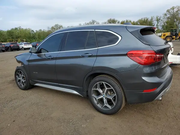 WBXHT3C38J5K22858 2018 BMW X1 - Image 2