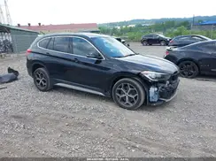 WBXHT3C38J5K25498 2018 BMW X1