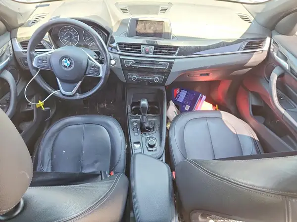 WBXHT3C38J5K28093 2018 BMW X1 - Image 8